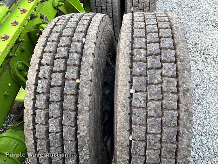 image for item YA2266 2023 International HX520 semi truck