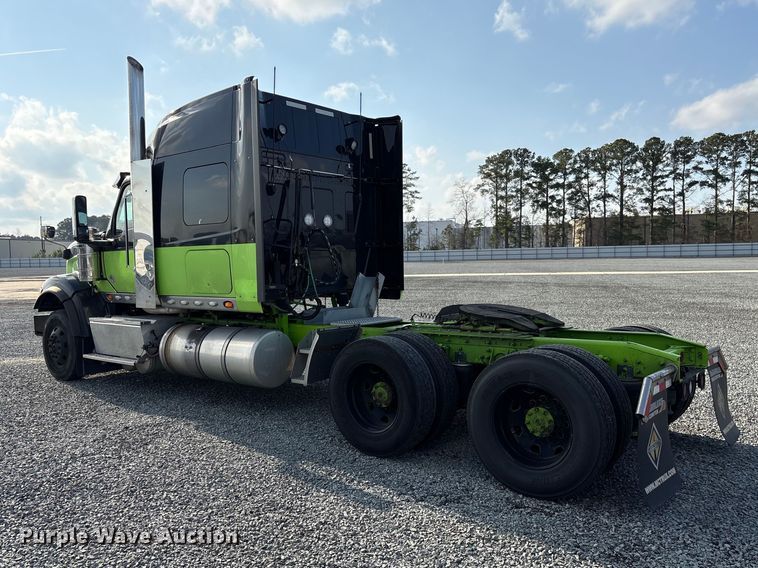 image for item YA2267 2023 International HX520 semi truck