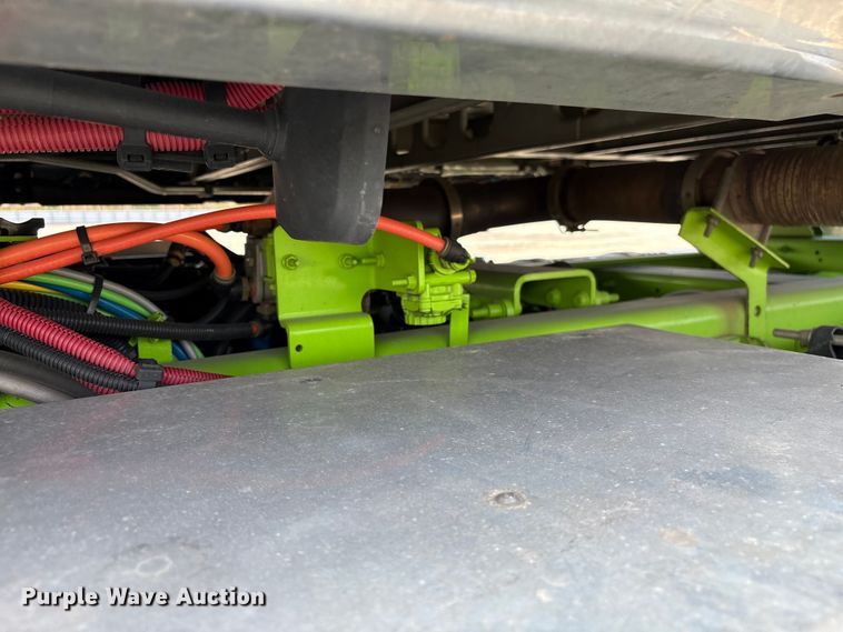 image for item YA2267 2023 International HX520 semi truck