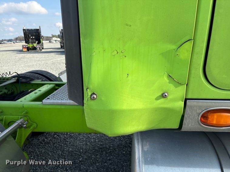 image for item YA2267 2023 International HX520 semi truck