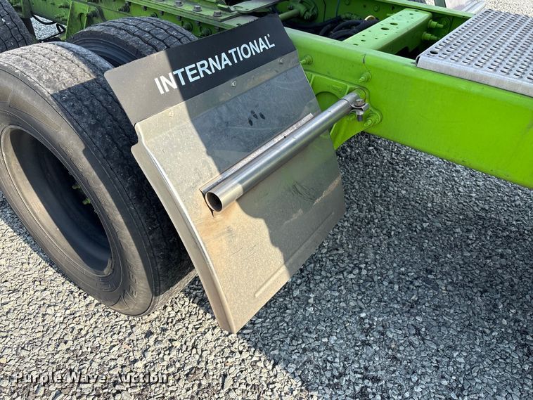 image for item YA2267 2023 International HX520 semi truck