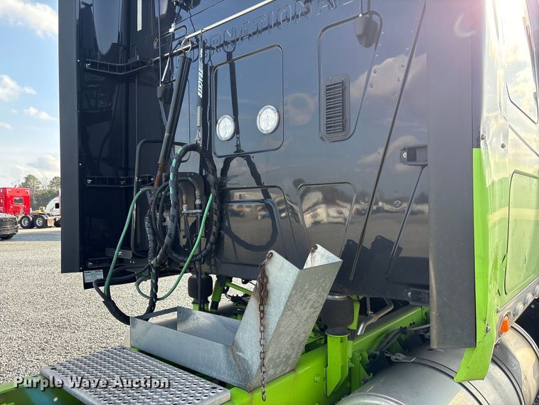 image for item YA2267 2023 International HX520 semi truck