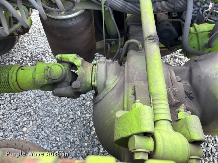 image for item YA2267 2023 International HX520 semi truck