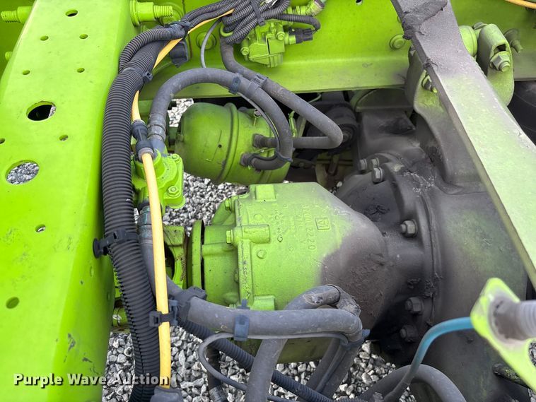 image for item YA2267 2023 International HX520 semi truck