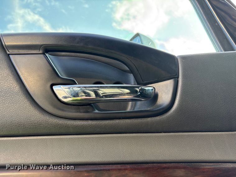 image for item YA2267 2023 International HX520 semi truck