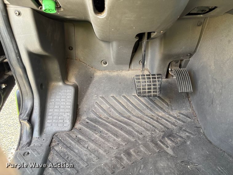 image for item YA2267 2023 International HX520 semi truck