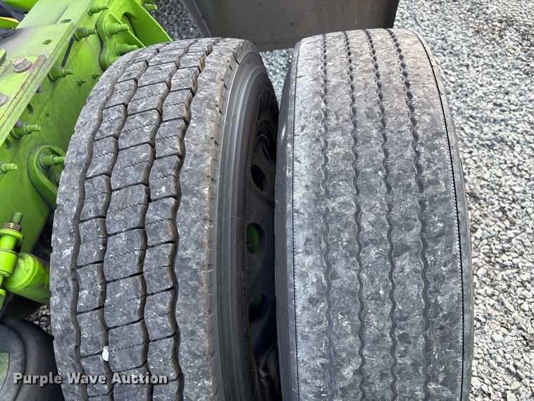 image for item YA2267 2023 International HX520 semi truck