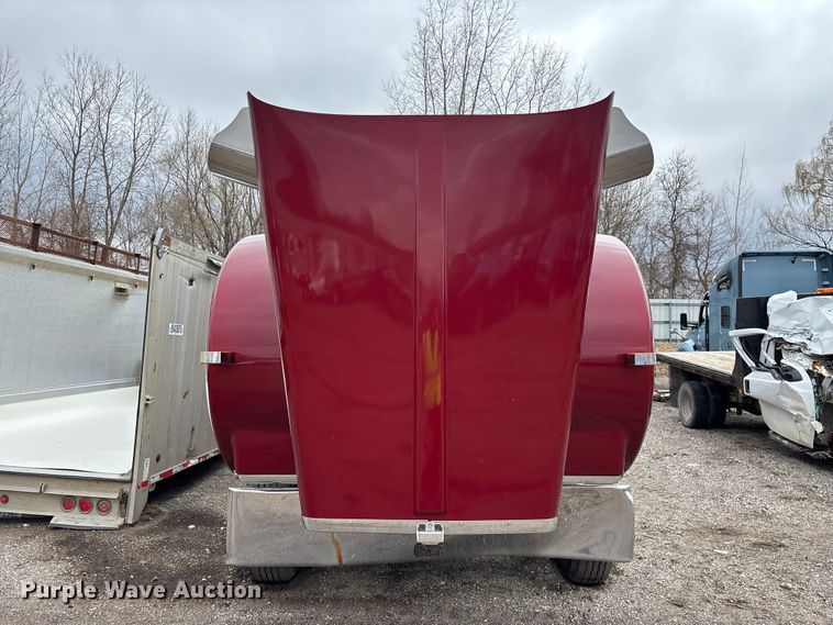 image for item YA2401 2019 Kenworth W900 semi truck