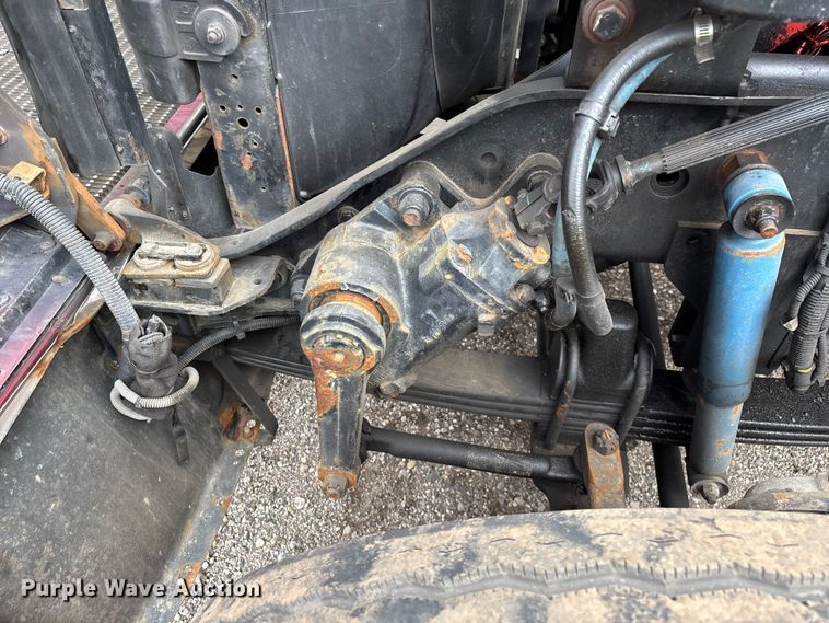 image for item YA2401 2019 Kenworth W900 semi truck