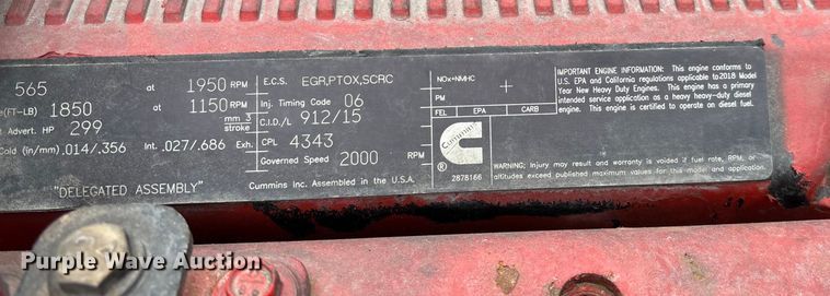 image for item YA2401 2019 Kenworth W900 semi truck