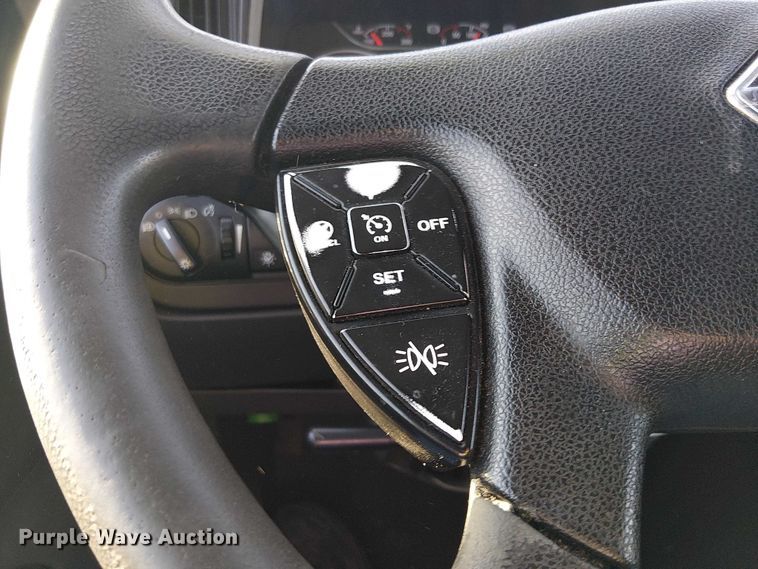 image for item YA2402 2019 International LT625 semi truck