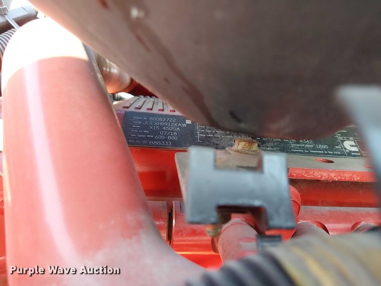 image for item YA2402 2019 International LT625 semi truck