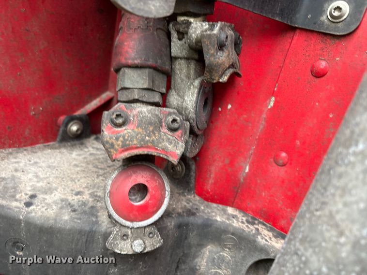 image for item YA2439 2019 Freightliner Cascadia semi truck