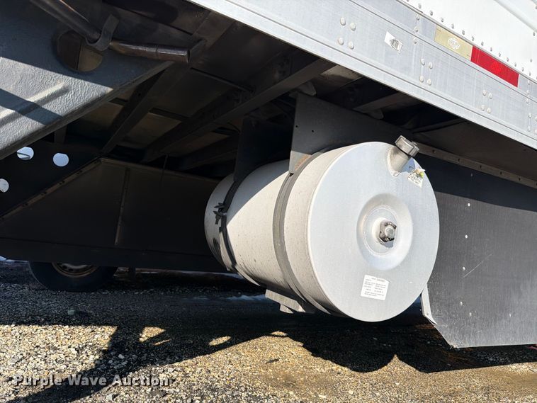 image for item YA2477 2014 Utility VS2RAP refrigerated van trailer