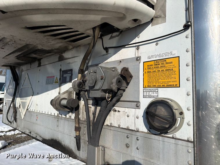 image for item YA2477 2014 Utility VS2RAP refrigerated van trailer