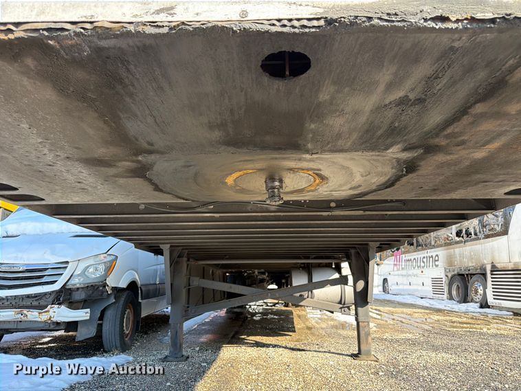 image for item YA2477 2014 Utility VS2RAP refrigerated van trailer