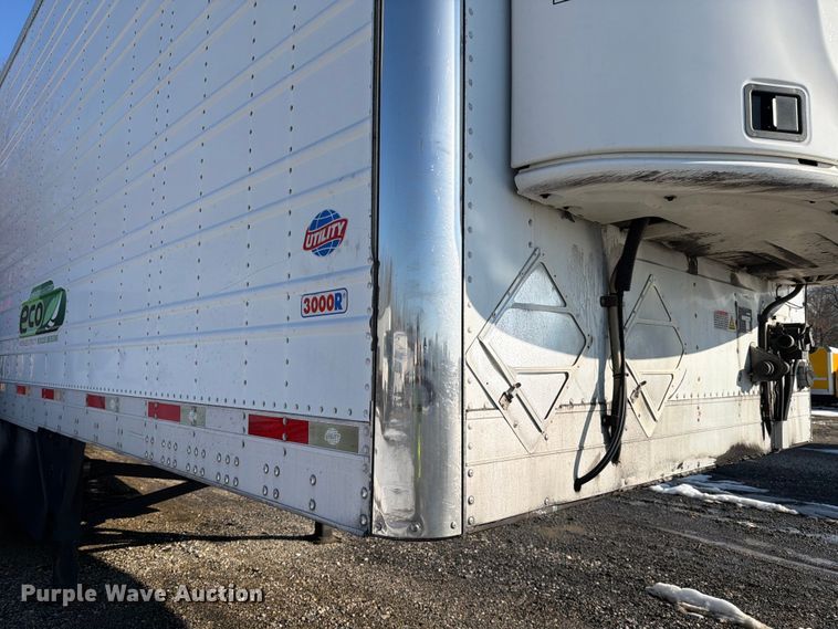 image for item YA2477 2014 Utility VS2RAP refrigerated van trailer