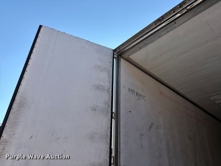 image for item YA2477 2014 Utility VS2RAP refrigerated van trailer