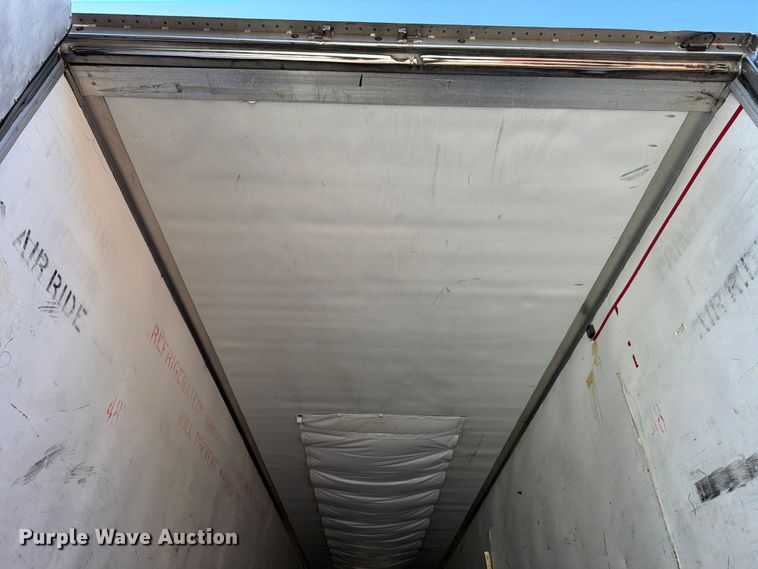 image for item YA2477 2014 Utility VS2RAP refrigerated van trailer