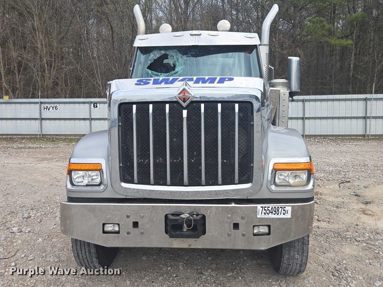 image for item YA2583 2024 International HX520 semi truck