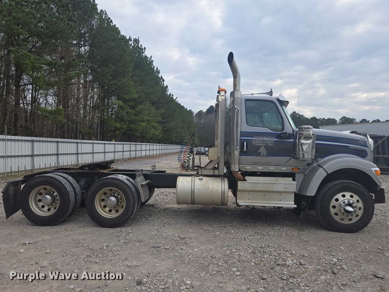 image for item YA2583 2024 International HX520 semi truck