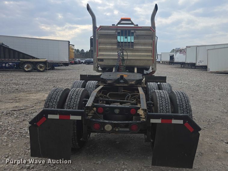 image for item YA2583 2024 International HX520 semi truck