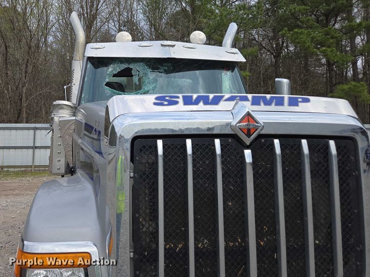 image for item YA2583 2024 International HX520 semi truck