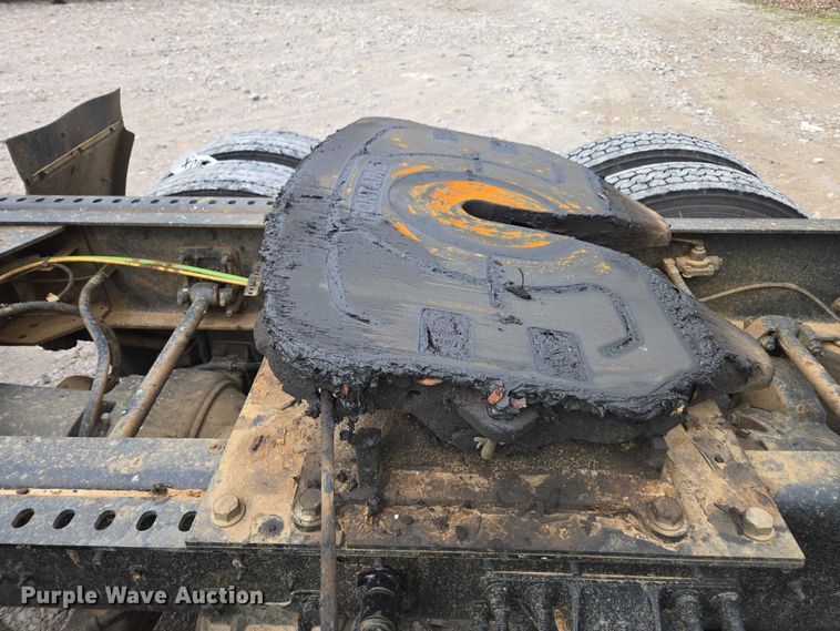 image for item YA2583 2024 International HX520 semi truck