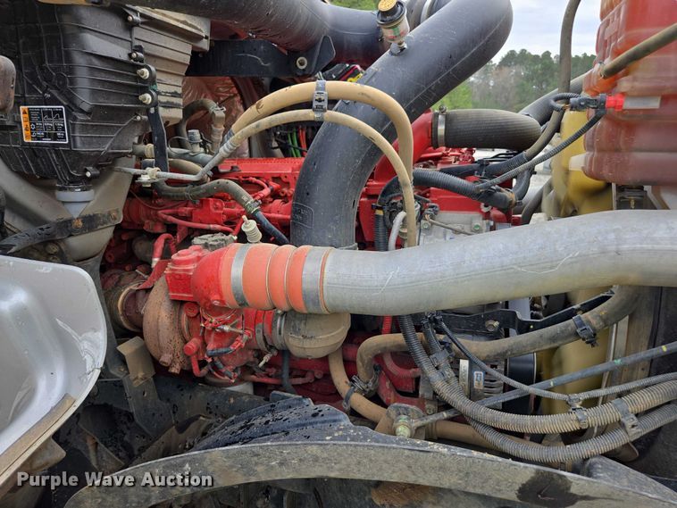 image for item YA2583 2024 International HX520 semi truck