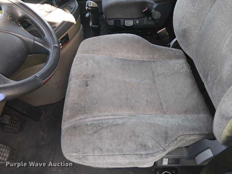 image for item YA2590 2017 Freightliner Cascadia 125 semi truck