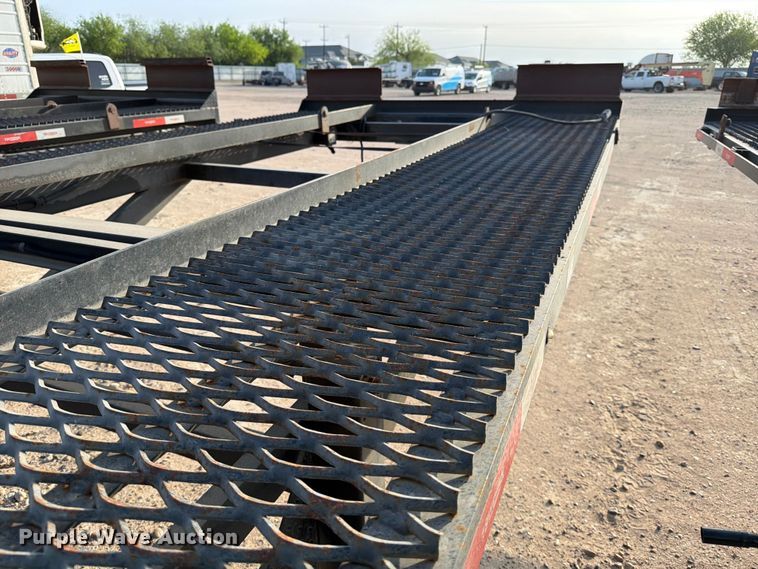 image for item YA2598 2025 Silverback 53CH3A car carrier