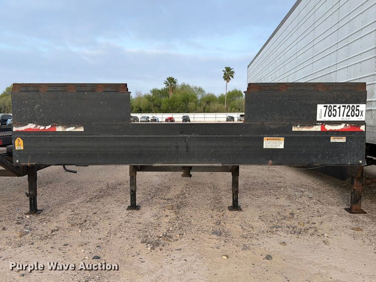 image for item YA2600 2025 Silverback 53CH3A car carrier