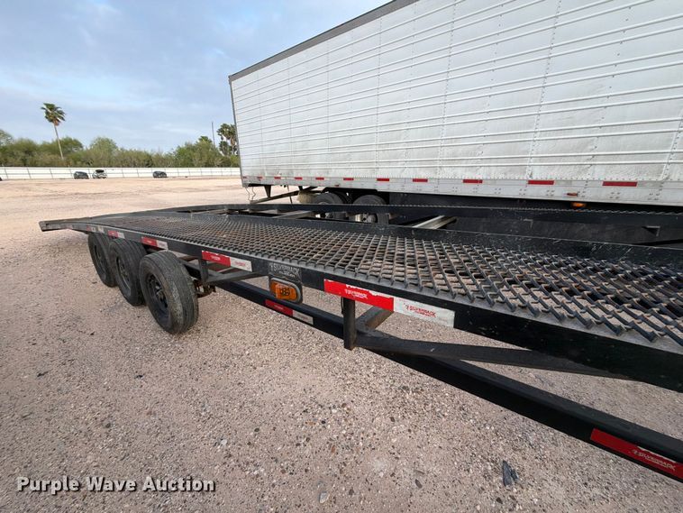 image for item YA2600 2025 Silverback 53CH3A car carrier