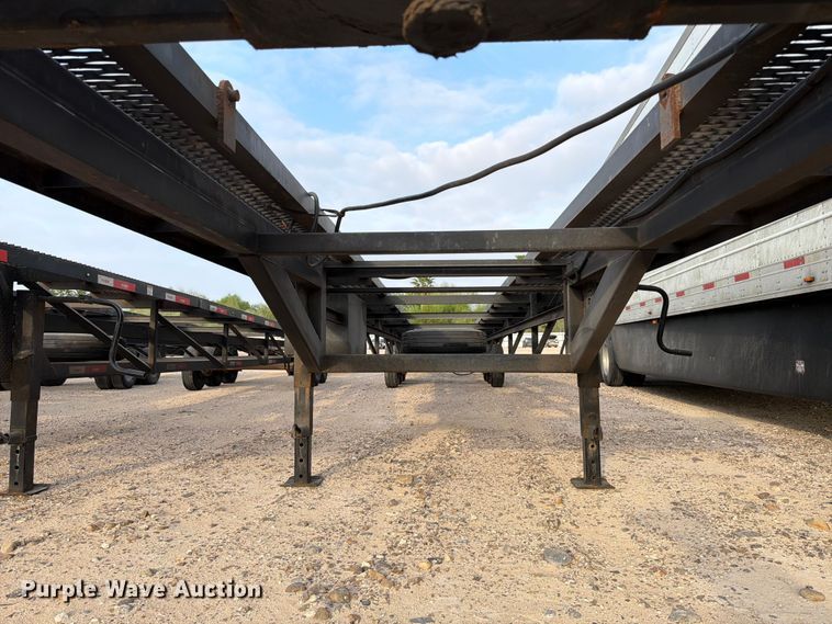 image for item YA2600 2025 Silverback 53CH3A car carrier