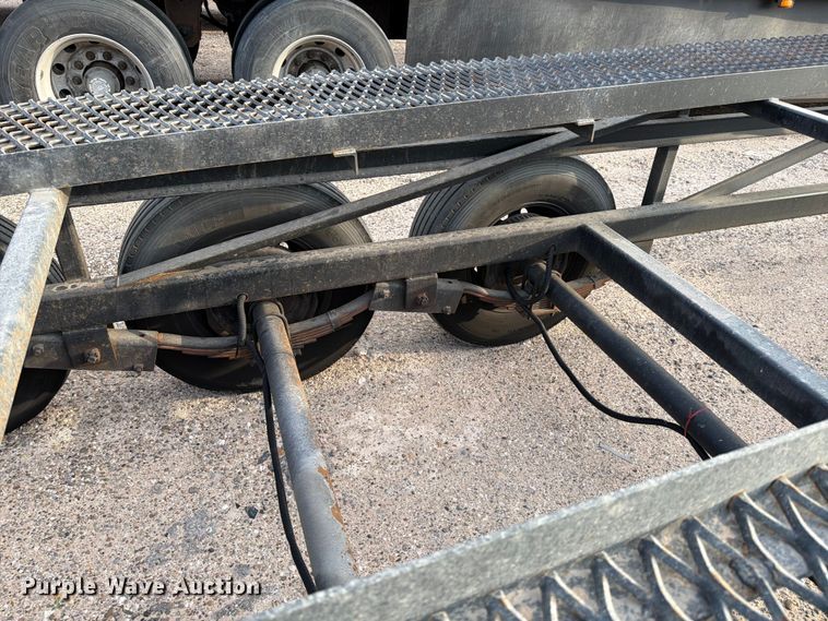 image for item YA2600 2025 Silverback 53CH3A car carrier