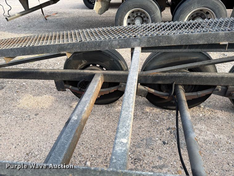 image for item YA2600 2025 Silverback 53CH3A car carrier