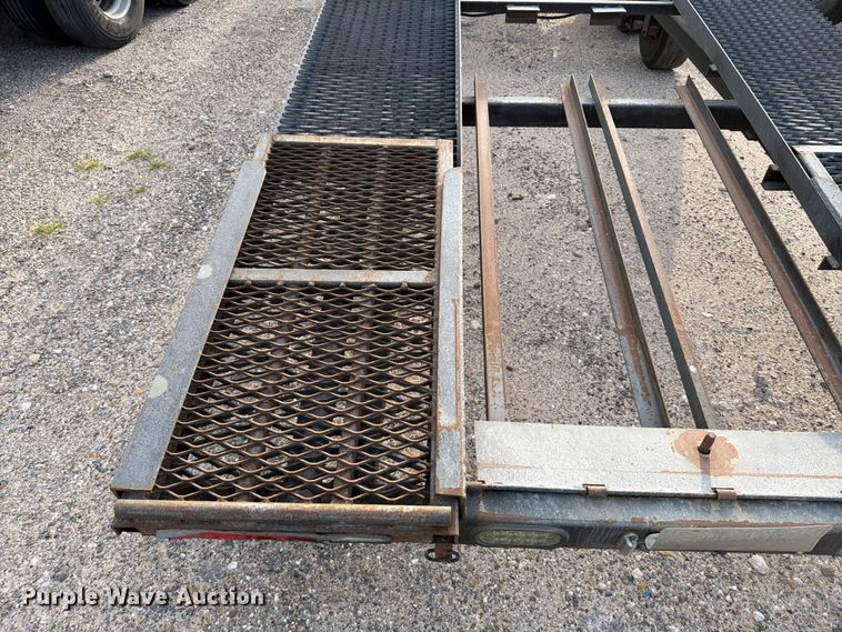 image for item YA2600 2025 Silverback 53CH3A car carrier
