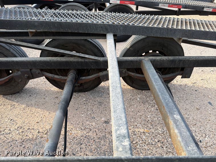 image for item YA2600 2025 Silverback 53CH3A car carrier