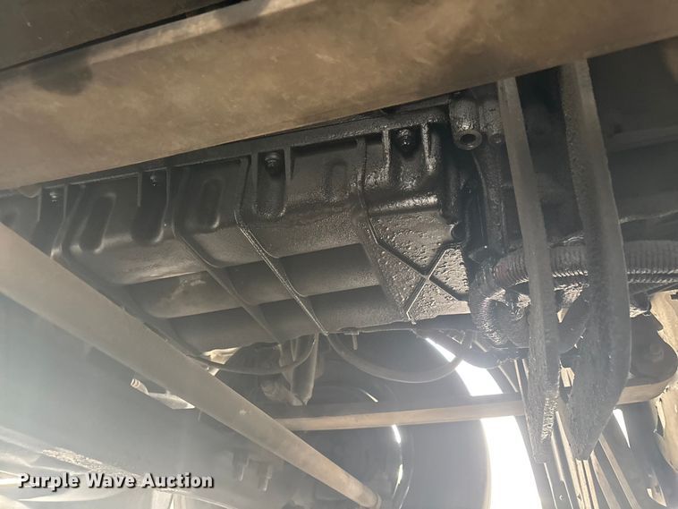 image for item YA2606 2019 Freightliner Cascadia semi truck