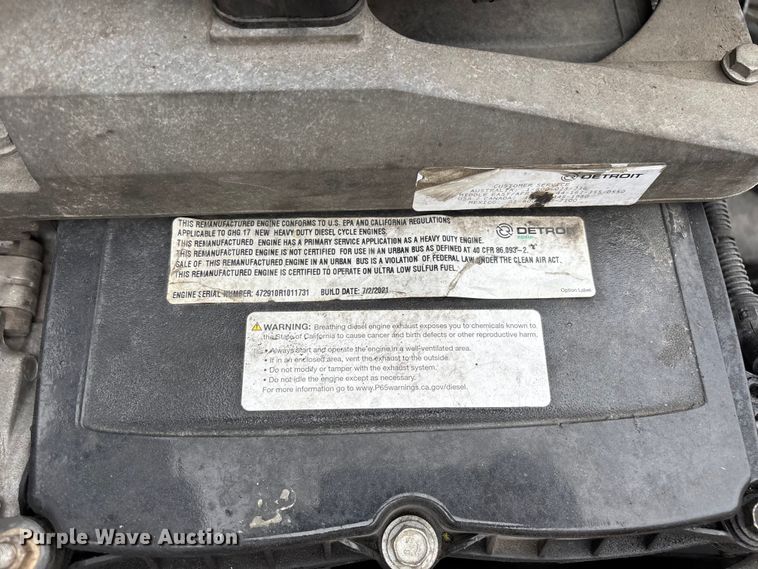 image for item YA2606 2019 Freightliner Cascadia semi truck