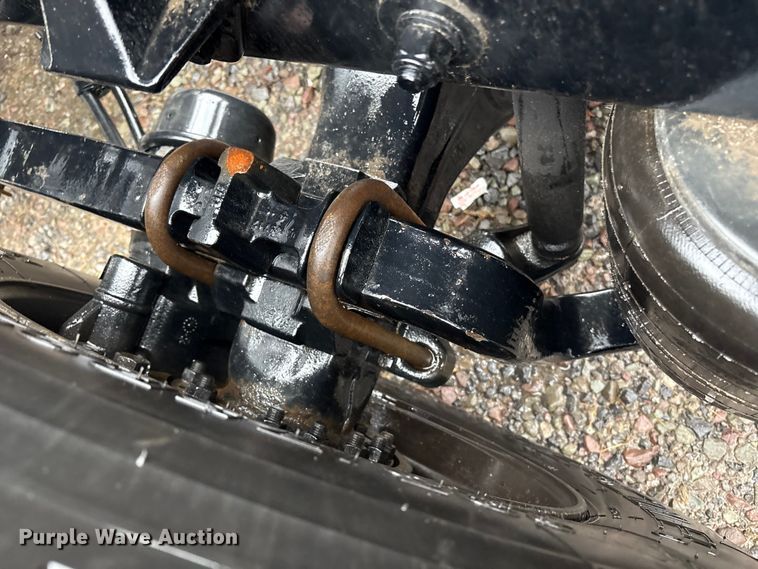 image for item YA2727 2020 Kenworth T680 semi truck