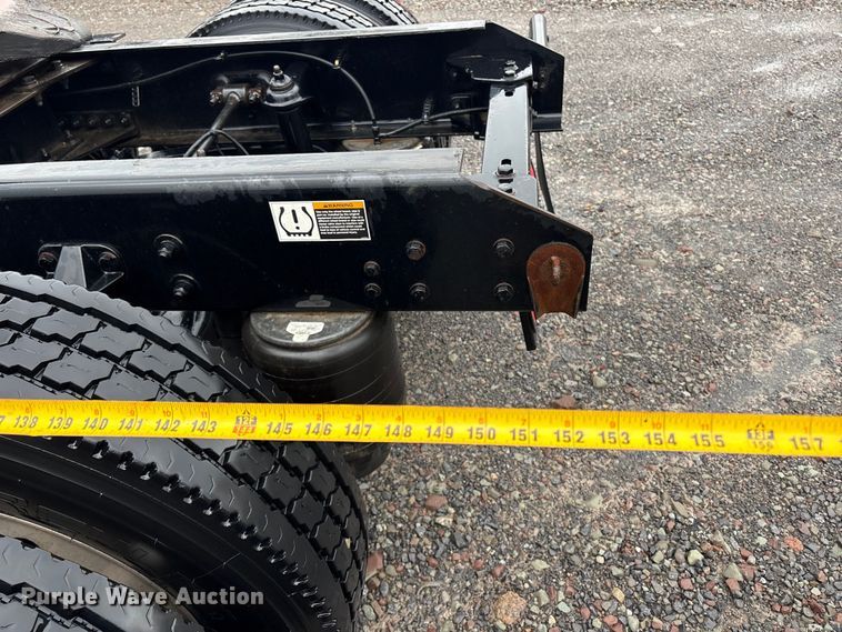 image for item YA2727 2020 Kenworth T680 semi truck