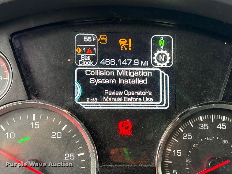 image for item YA2727 2020 Kenworth T680 semi truck