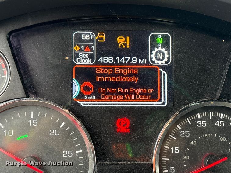 image for item YA2727 2020 Kenworth T680 semi truck