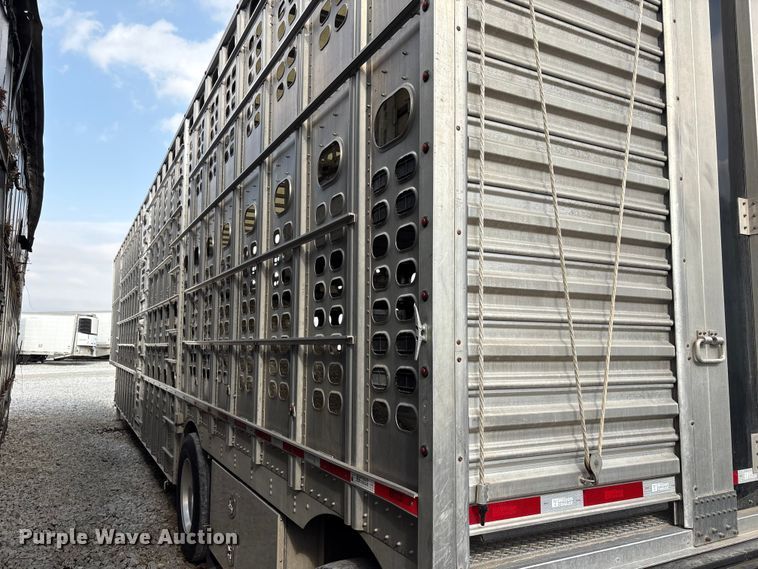 image for item YA2728 2023 Wilson PSDCL-402 livestock trailer