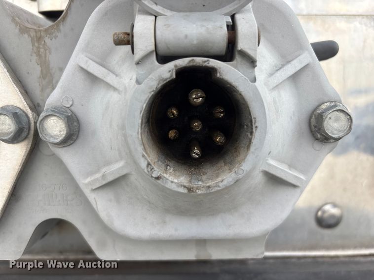 image for item YA2728 2023 Wilson PSDCL-402 livestock trailer