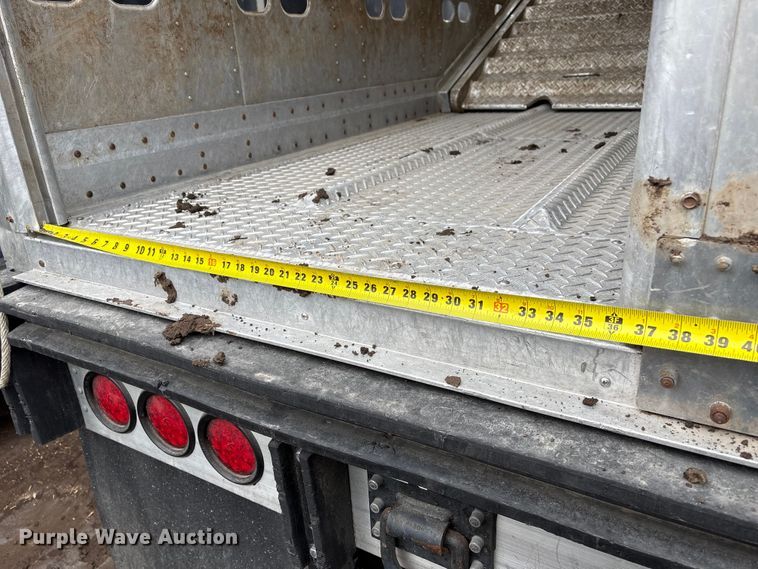 image for item YA2728 2023 Wilson PSDCL-402 livestock trailer