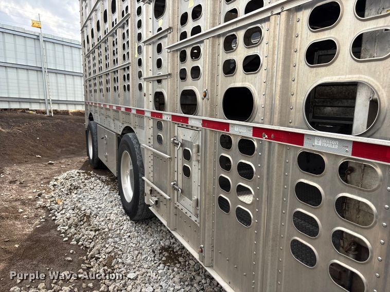 image for item YA2728 2023 Wilson PSDCL-402 livestock trailer