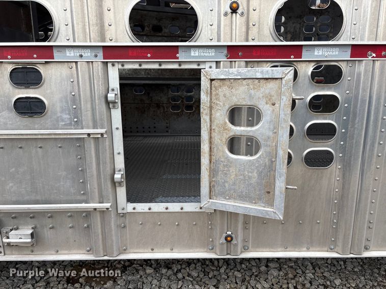 image for item YA2728 2023 Wilson PSDCL-402 livestock trailer