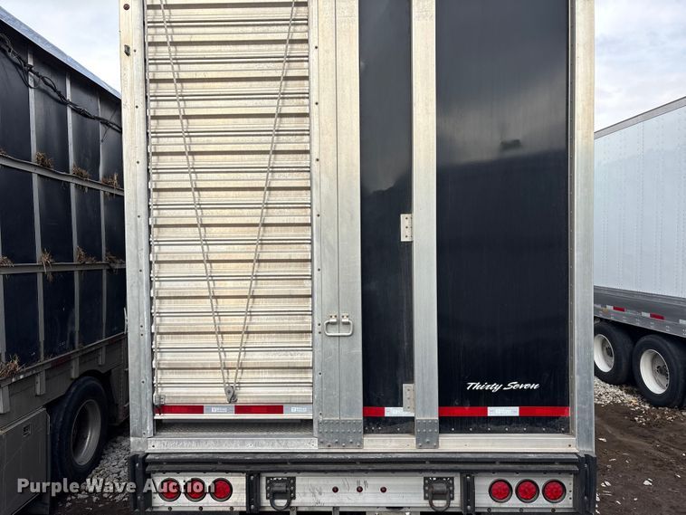 image for item YA2728 2023 Wilson PSDCL-402 livestock trailer